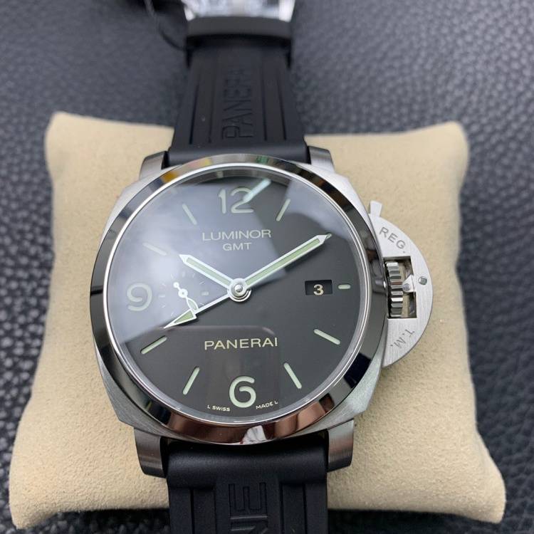 vs厂沛纳海 pam 320